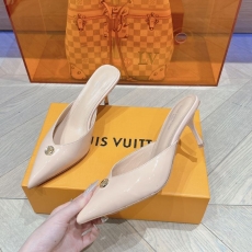 Louis Vuitton Slippers